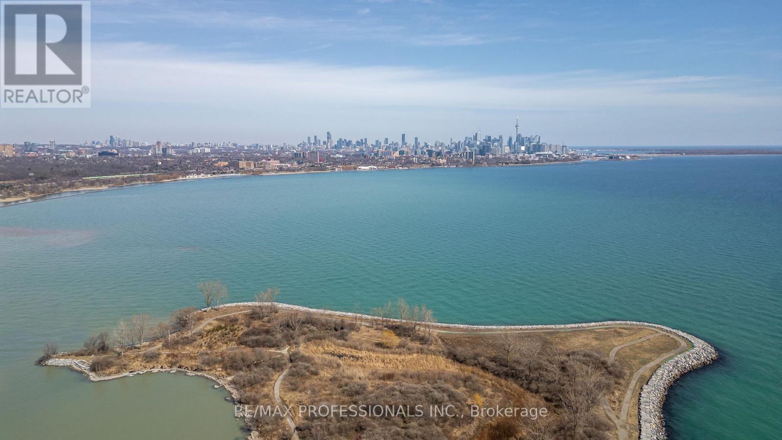 Lph3501 - 33 Shore Breeze Drive, Toronto, Ontario  M8V 0G1 - Photo 47 - W12685892