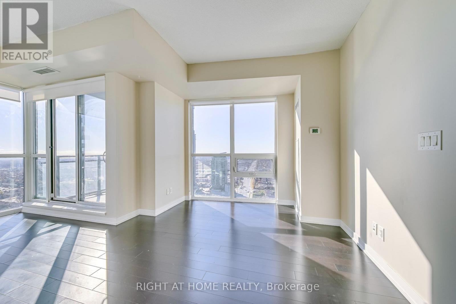 3210 - 4011 Brickstone Mews, Mississauga, Ontario  L5B 0J7 - Photo 11 - W12685894