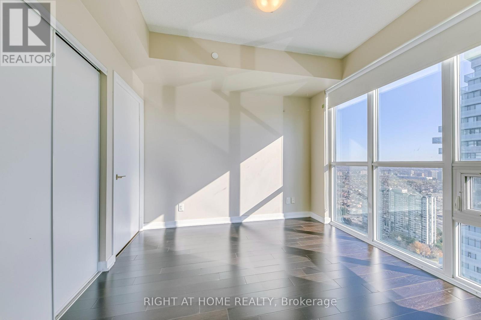 3210 - 4011 Brickstone Mews, Mississauga, Ontario  L5B 0J7 - Photo 18 - W12685894