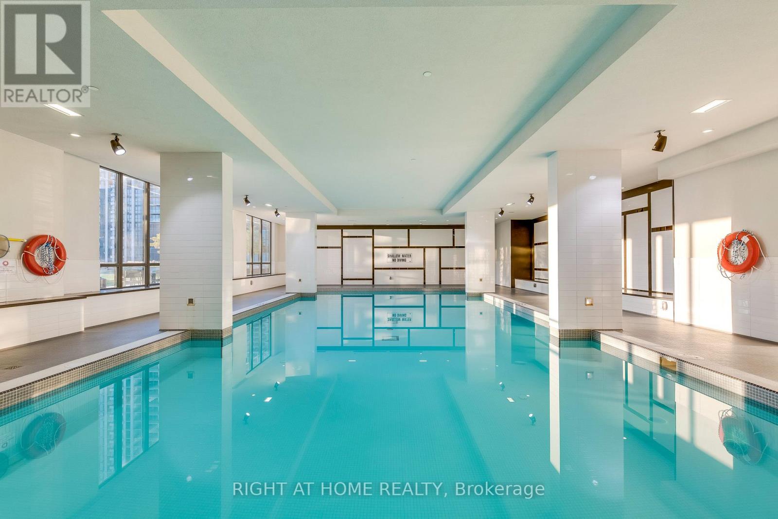 3210 - 4011 Brickstone Mews, Mississauga, Ontario  L5B 0J7 - Photo 31 - W12685894