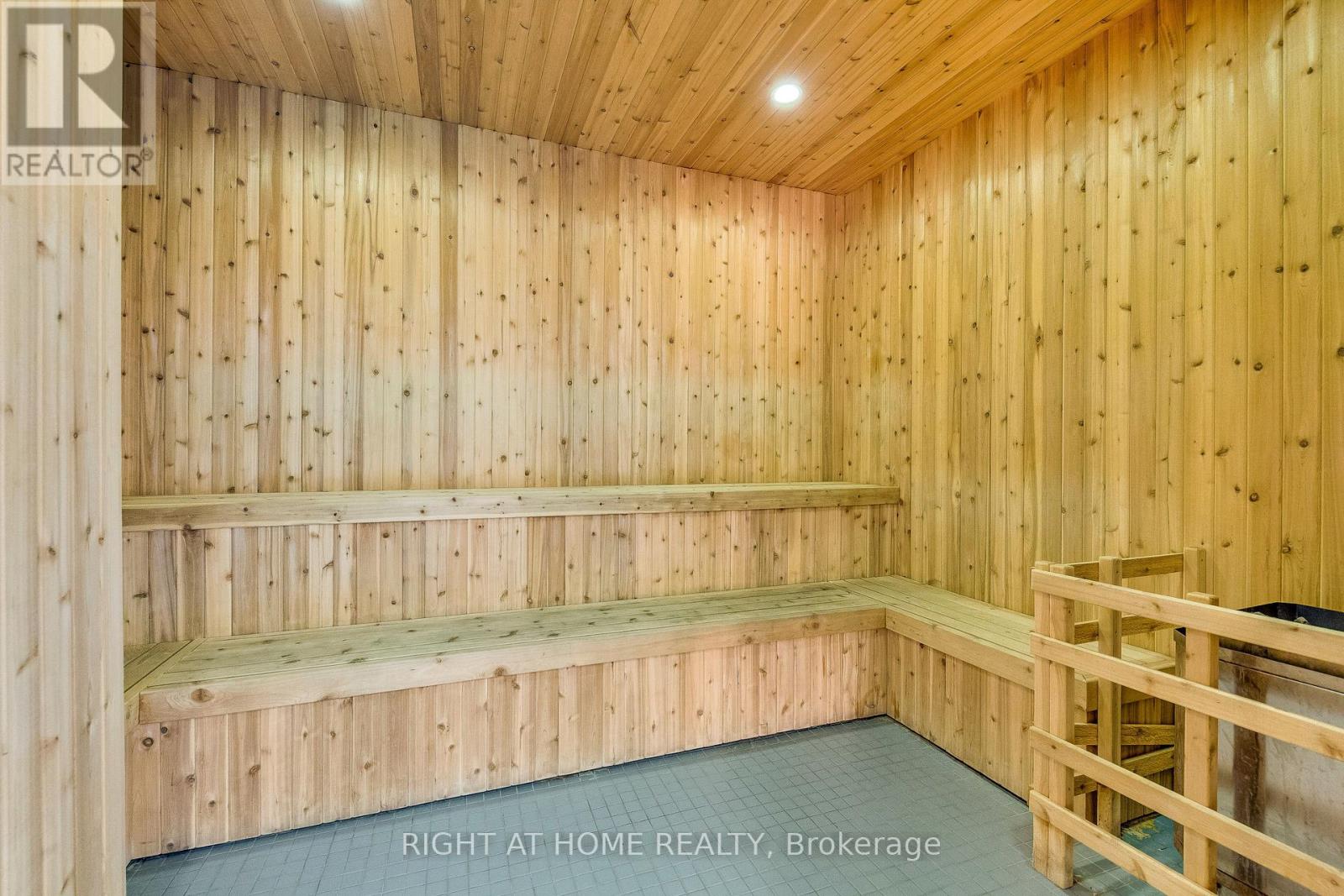 3210 - 4011 Brickstone Mews, Mississauga, Ontario  L5B 0J7 - Photo 33 - W12685894