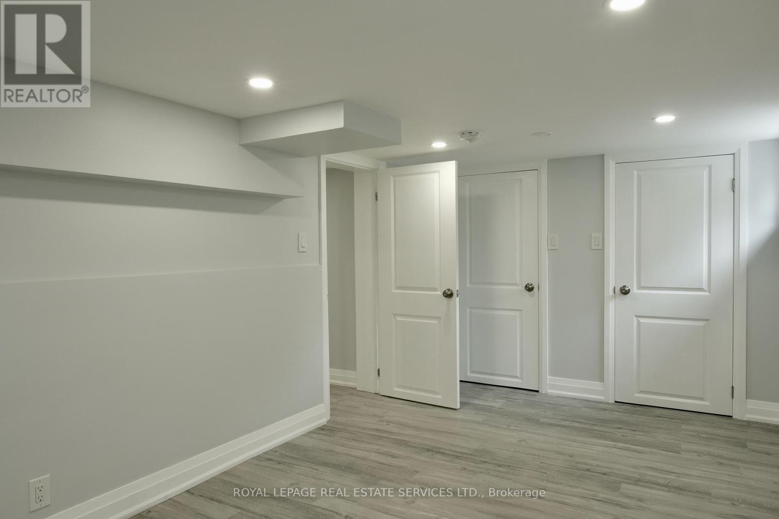 8 Pritchard Avenue, Toronto, Ontario  M6N 1T1 - Photo 26 - W12685898