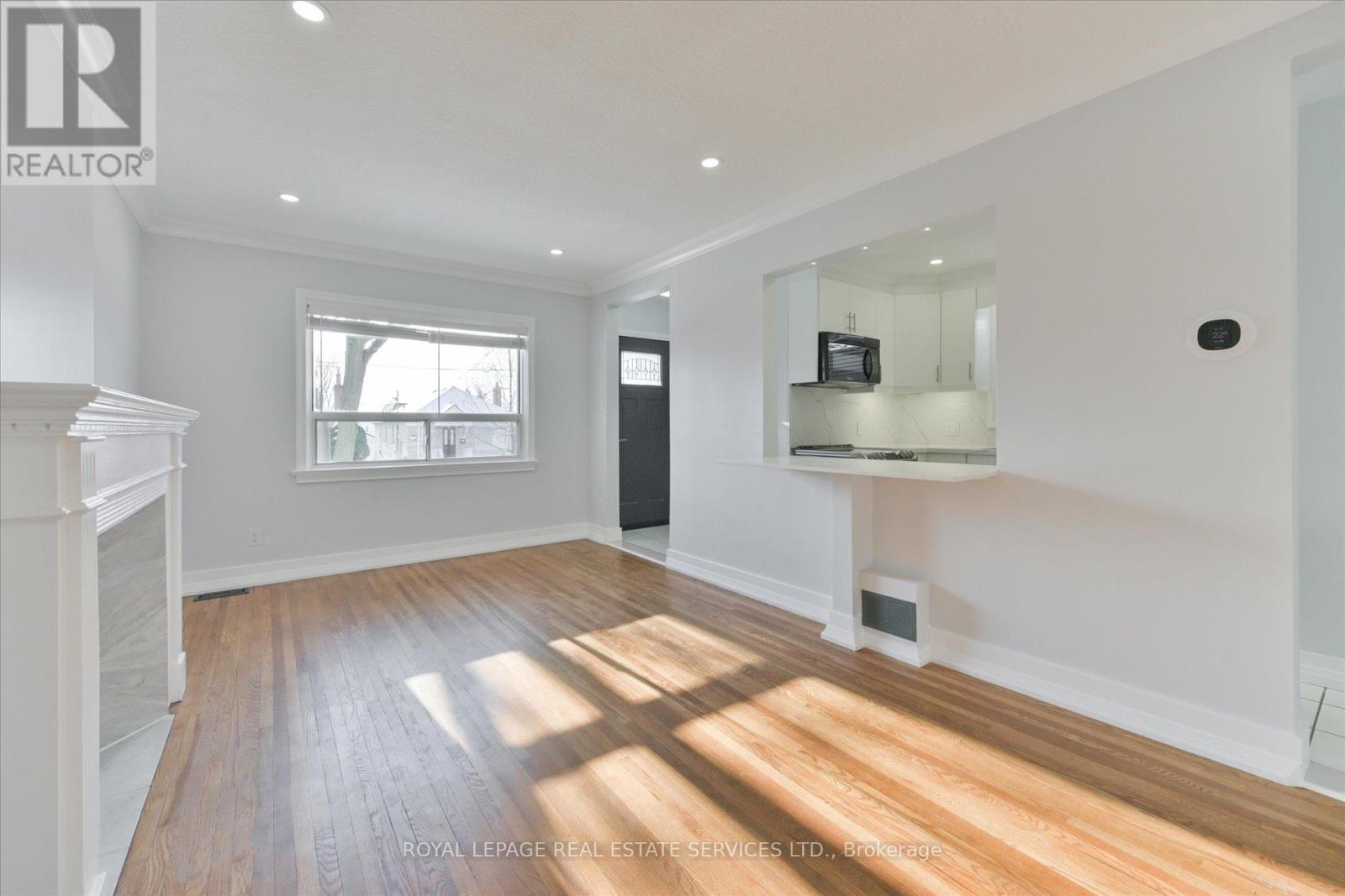 8 Pritchard Avenue, Toronto, Ontario  M6N 1T1 - Photo 8 - W12685898