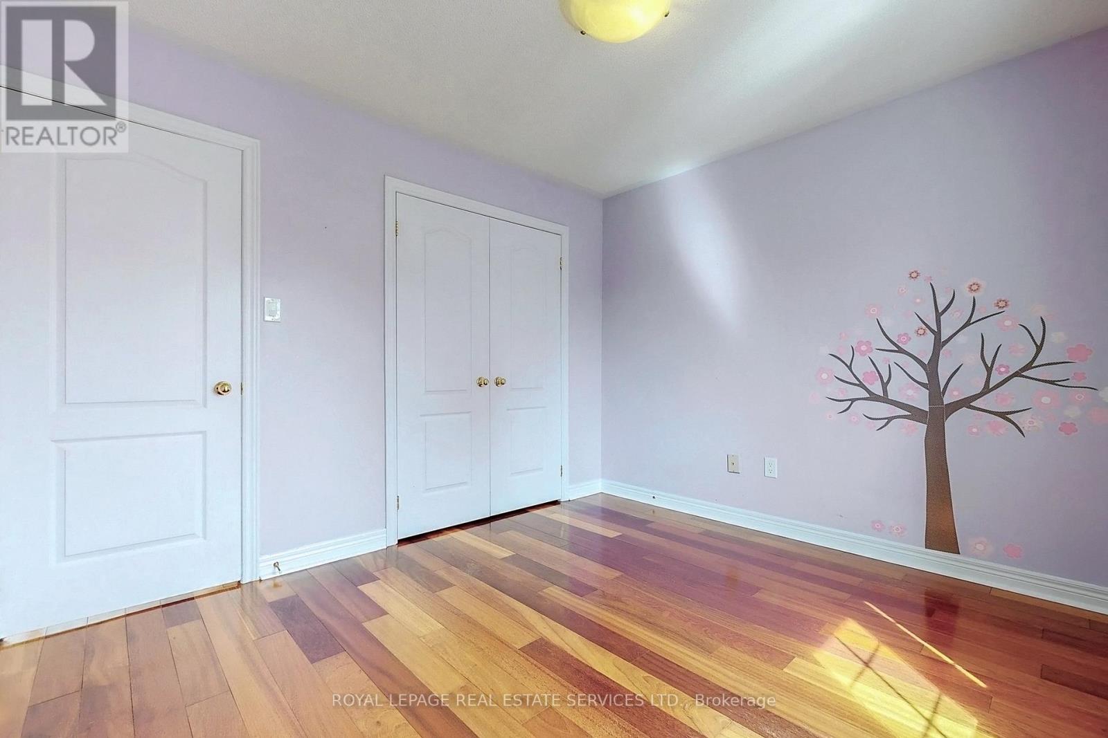 3074 Shannon Crescent, Oakville, Ontario  L6L 6B4 - Photo 29 - W12685900