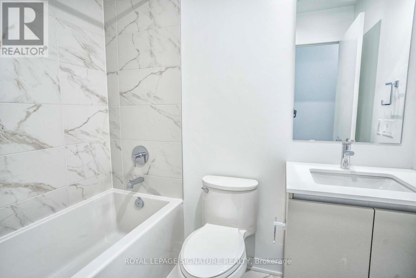 206 - 405 Dundas Street W, Oakville, Ontario  L6M 5P9 - Photo 19 - W12685918