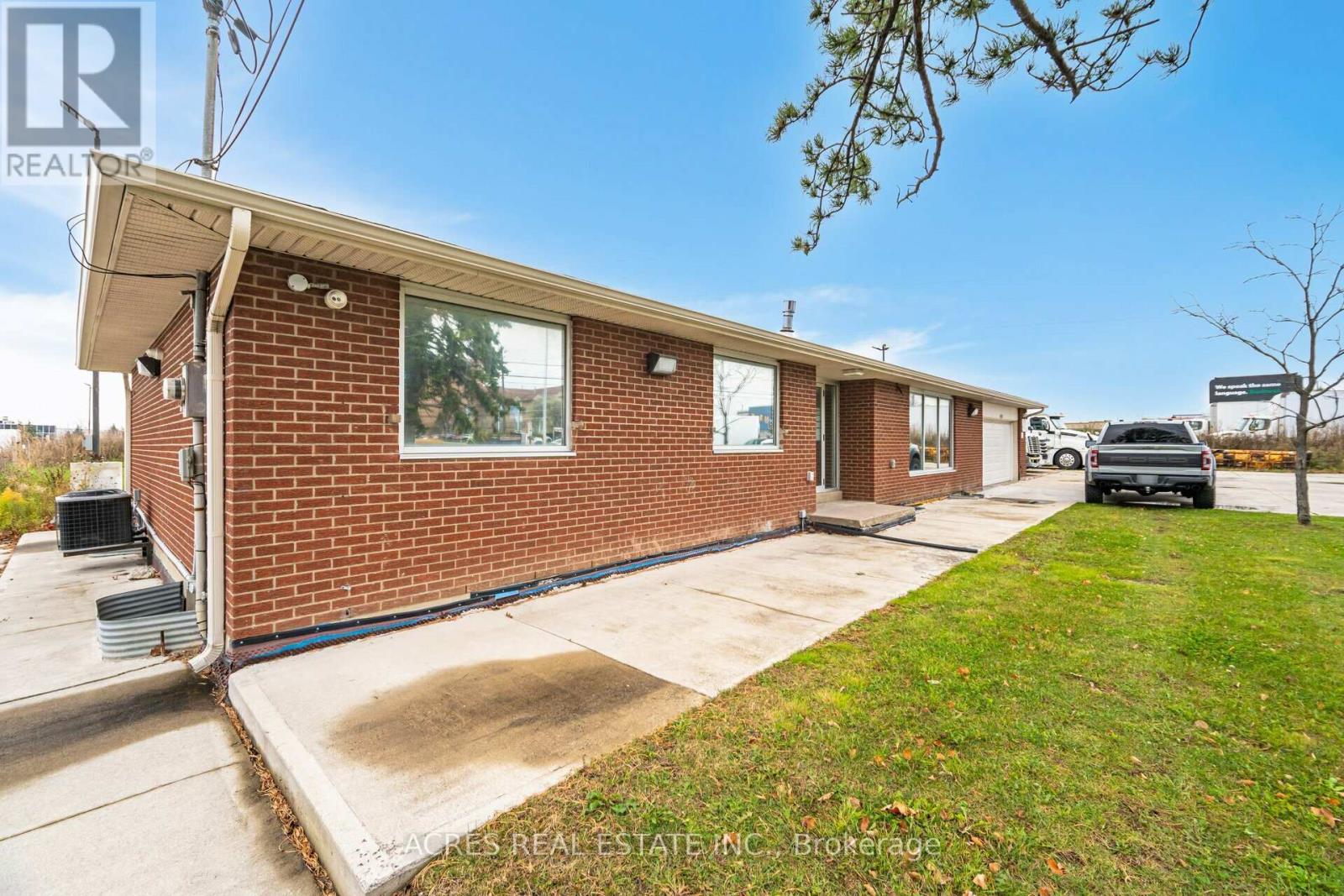 140-160 Derry Road E, Mississauga, Ontario  L5T 2Y5 - Photo 12 - W12685928