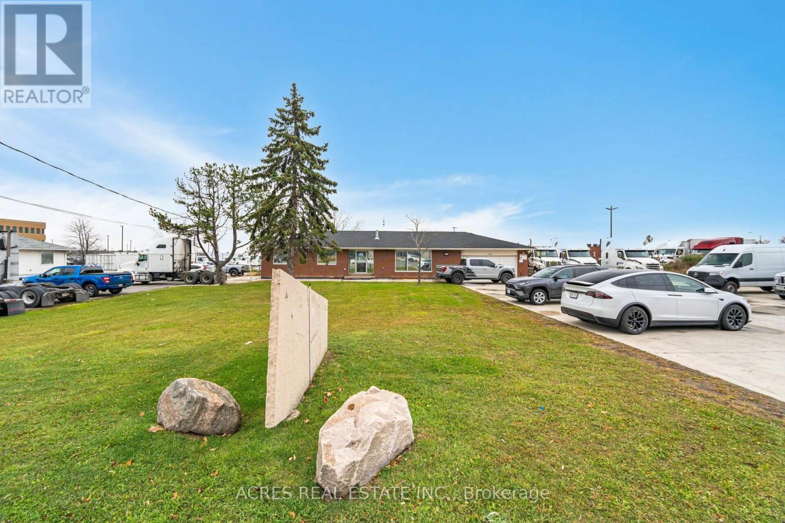 140-160 Derry Road E, Mississauga, Ontario  L5T 2Y5 - Photo 14 - W12685928