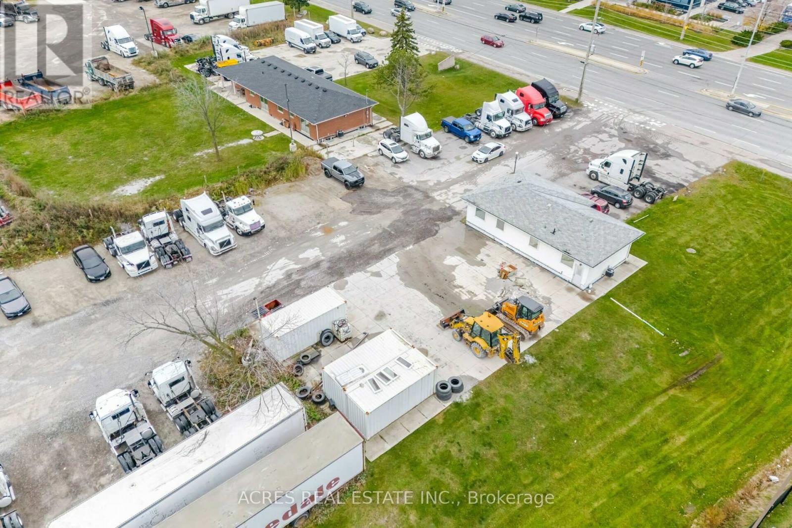 140-160 Derry Road E, Mississauga, Ontario  L5T 2Y5 - Photo 4 - W12685928