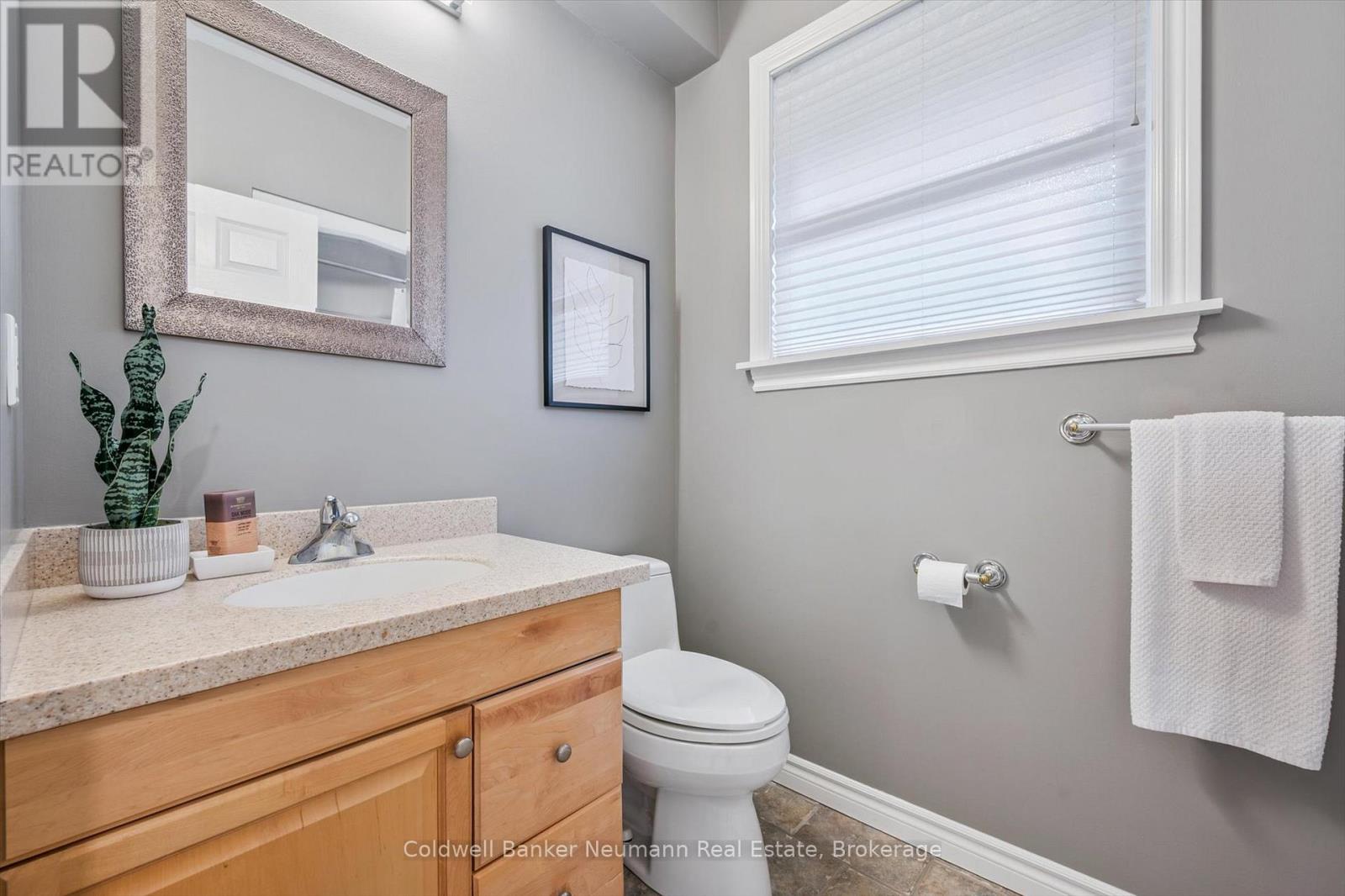 36 Harcourt Drive, Guelph (Dovercliffe Park/old University), Ontario  N1G 1J6 - Photo 22 - X12685946