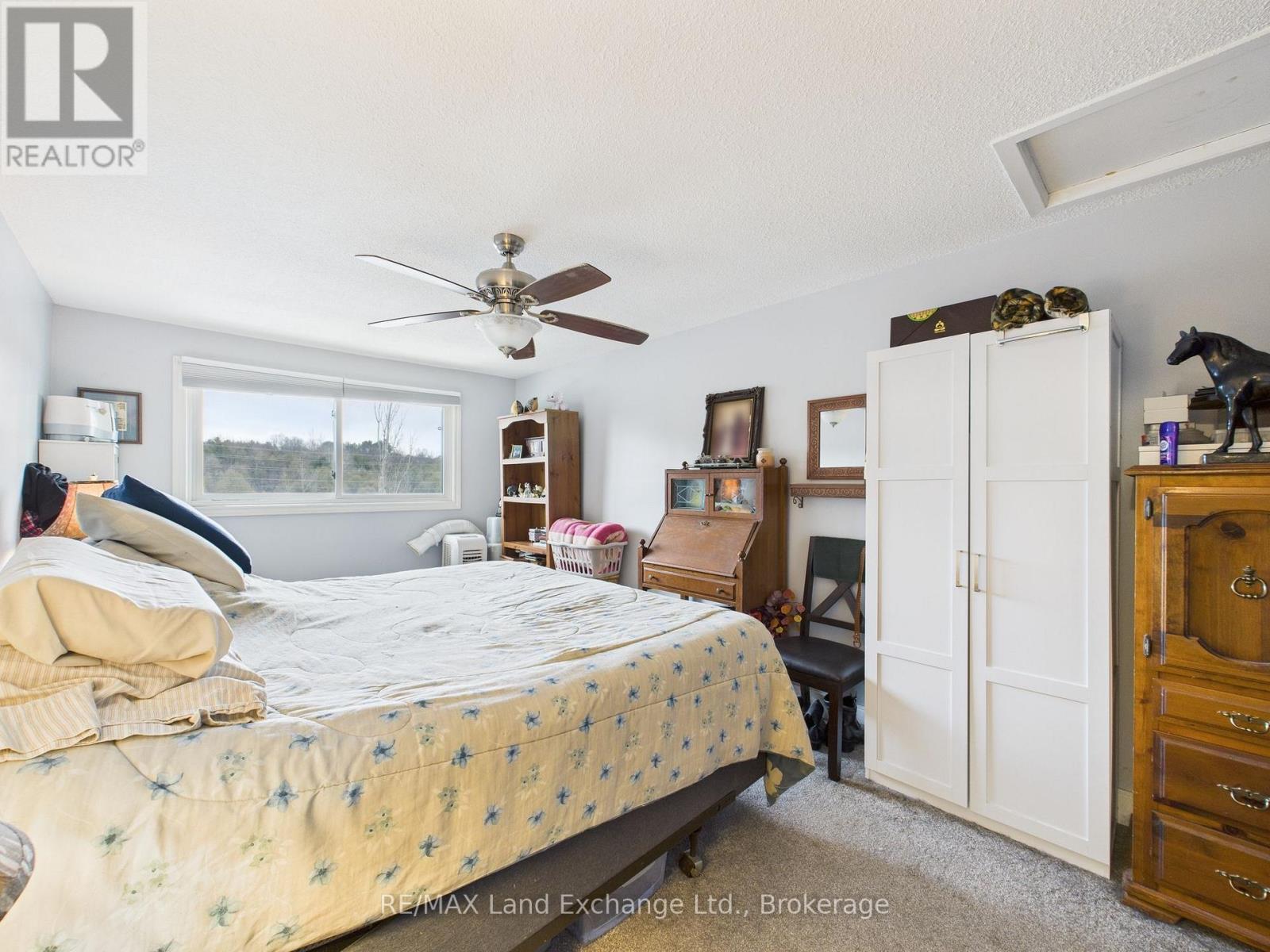 624 Hunter Street, Kincardine, Ontario  N2Z 1R7 - Photo 9 - X12686006