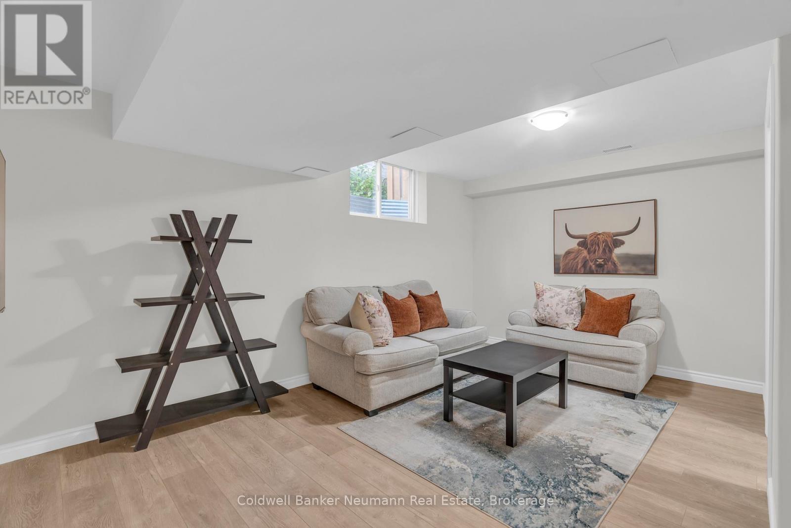 6 Law Drive, Guelph (Grange Road), Ontario  N1E 7E8 - Photo 29 - X12686208