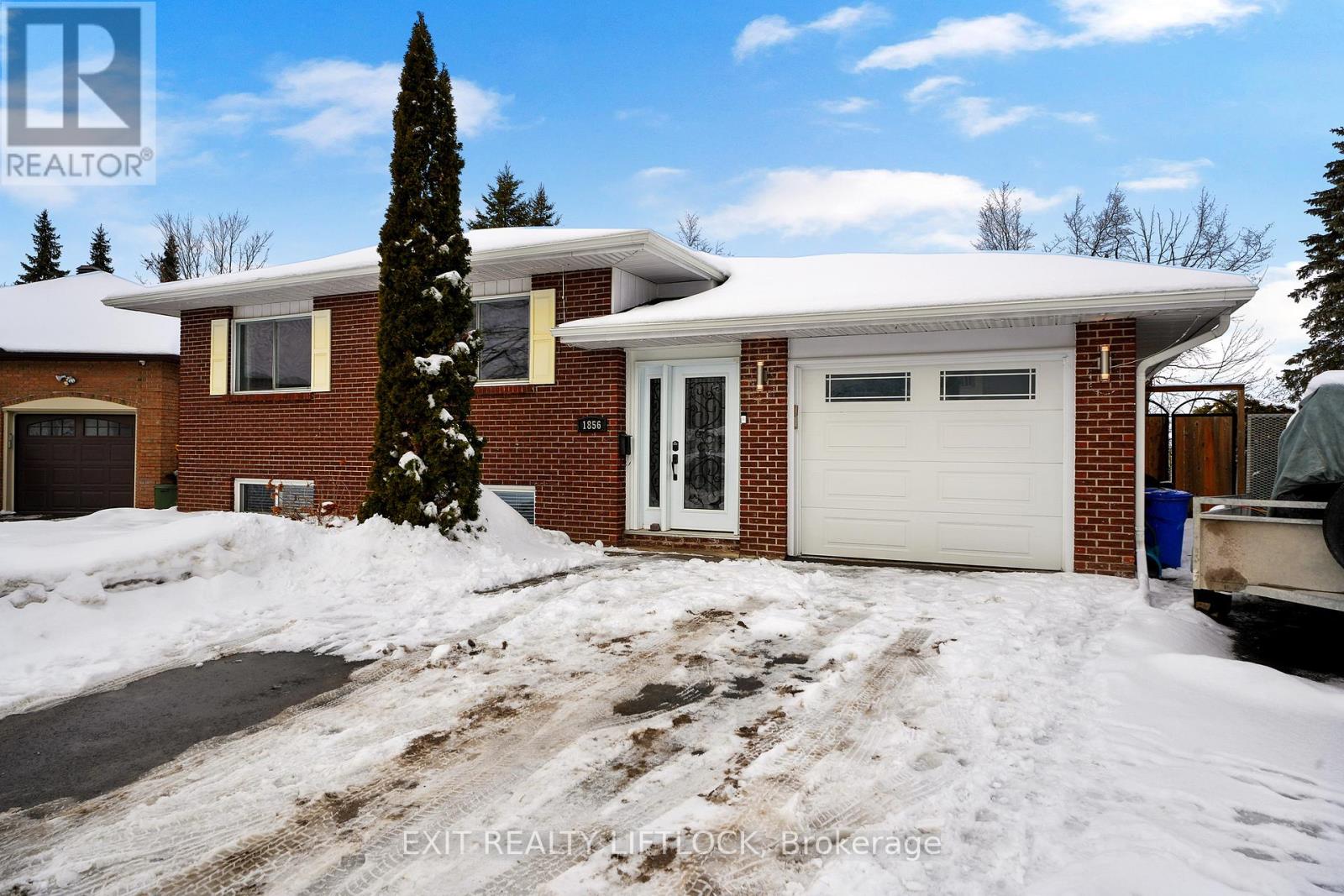 1856 MAPLERIDGE DRIVE, Peterborough, Ontario