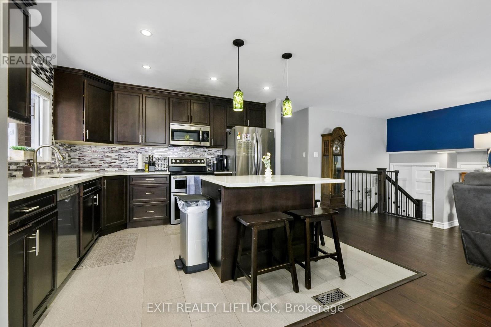 1856 Mapleridge Drive, Peterborough, Ontario  K9K 1P9 - Photo 11 - X12686174