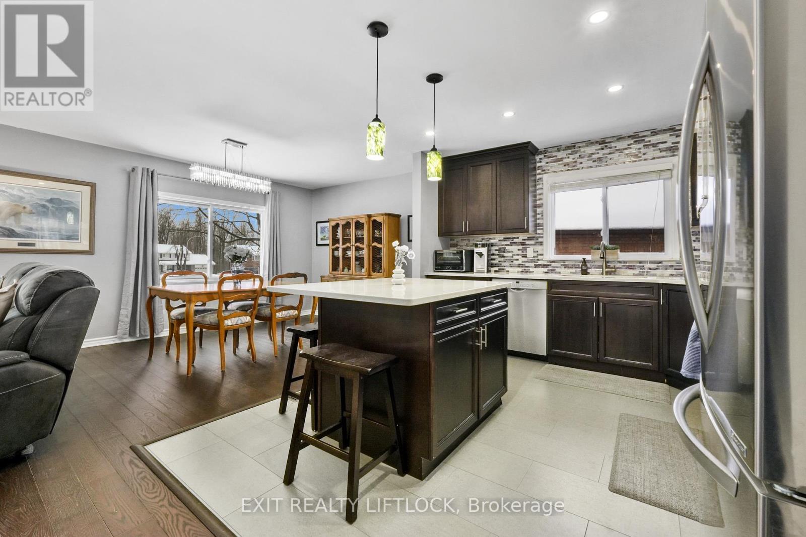 1856 Mapleridge Drive, Peterborough, Ontario  K9K 1P9 - Photo 13 - X12686174