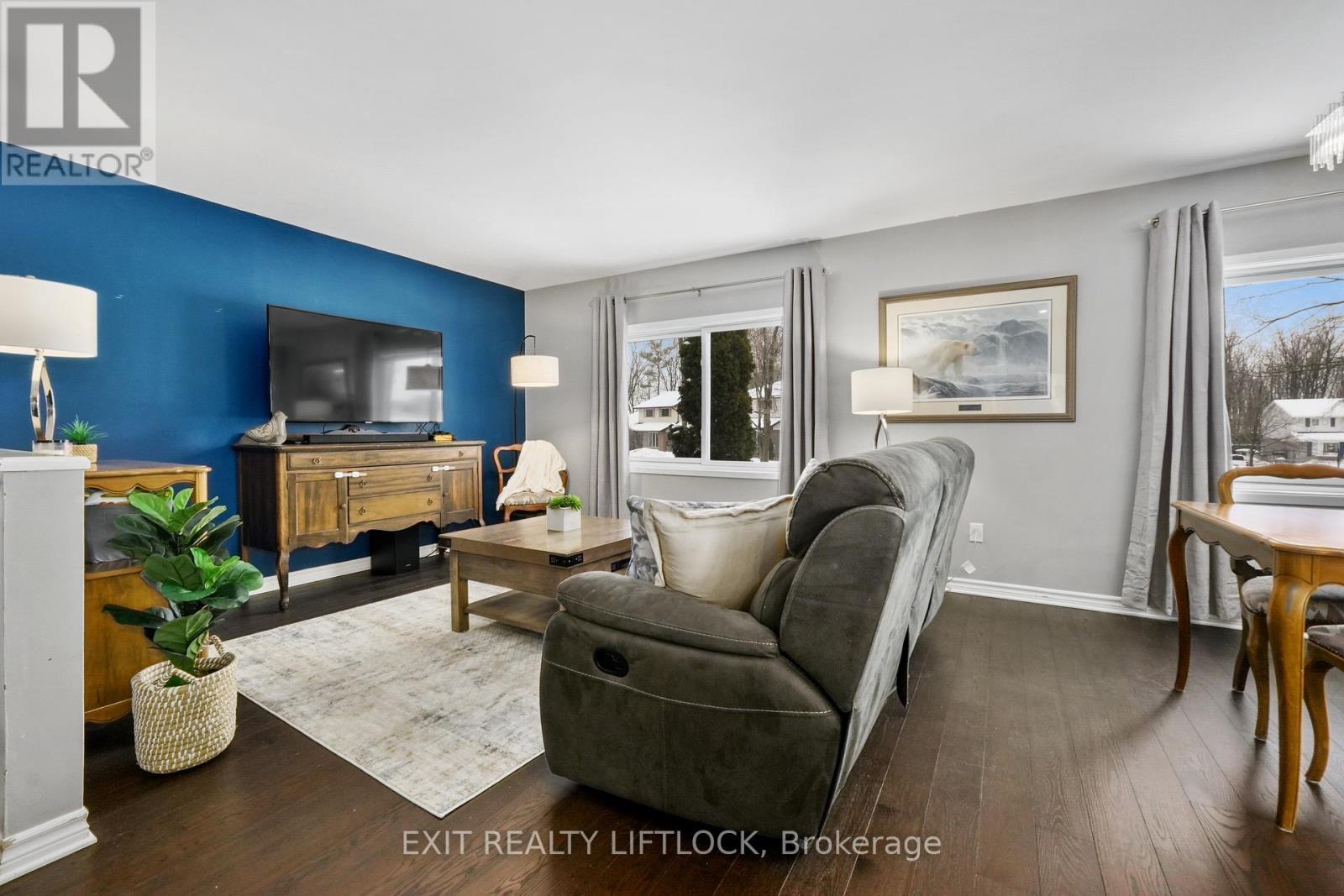 1856 Mapleridge Drive, Peterborough, Ontario  K9K 1P9 - Photo 6 - X12686174