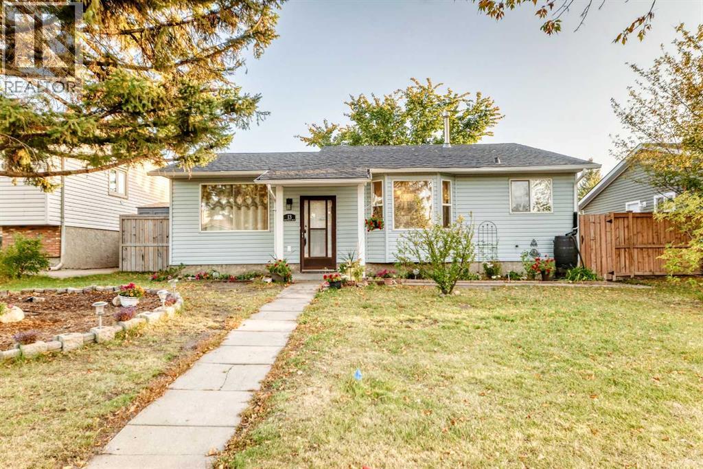 13 Brentwood Drive, Strathmore, Alberta