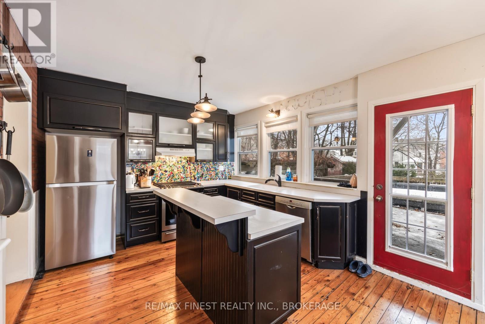 463 Victoria Street, Kingston, Ontario  K7L 3Z8 - Photo 10 - X12686222