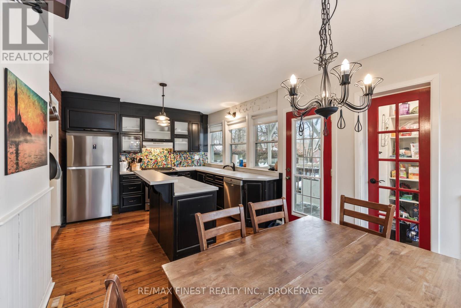 463 Victoria Street, Kingston, Ontario  K7L 3Z8 - Photo 9 - X12686222