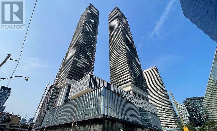 6103 - 138 Downes Street, Toronto, Ontario  M5E 0E4 - Photo 1 - C12663070