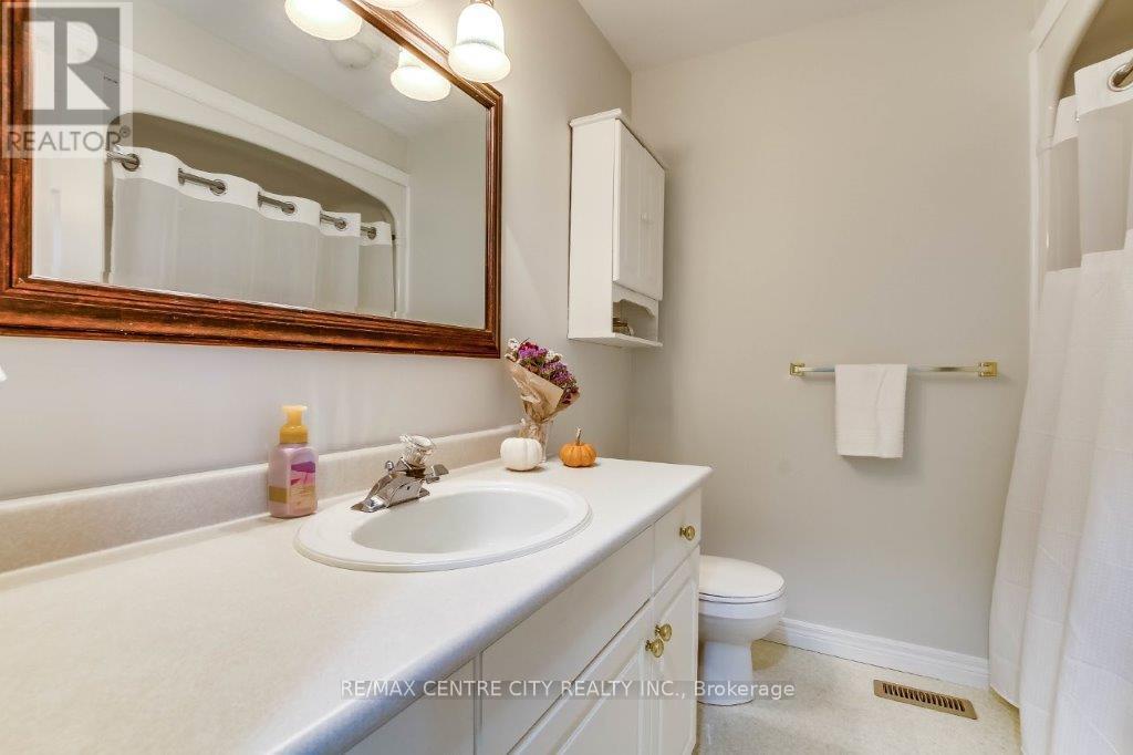 26 Symphony Court, Central Elgin, Ontario  N5P 4K1 - Photo 17 - X12686084