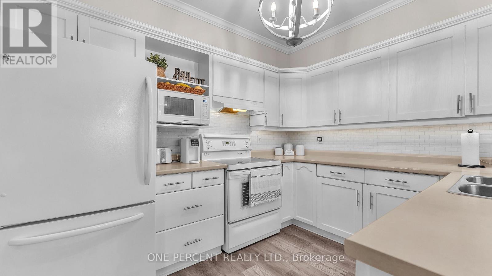 10 - 9 Cadeau Terrace, London South, Ontario N6K 4T5 - Photo 11 - X12686122