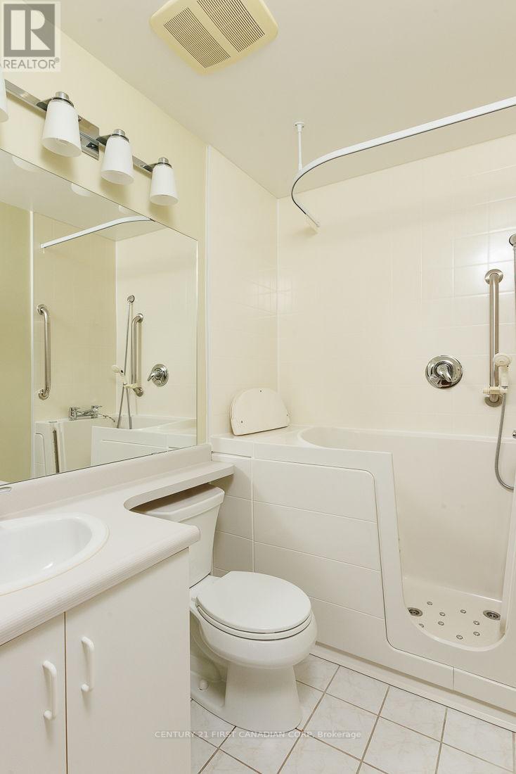 503 - 500 Talbot Street, London East, Ontario  N6A 2S3 - Photo 25 - X12686132