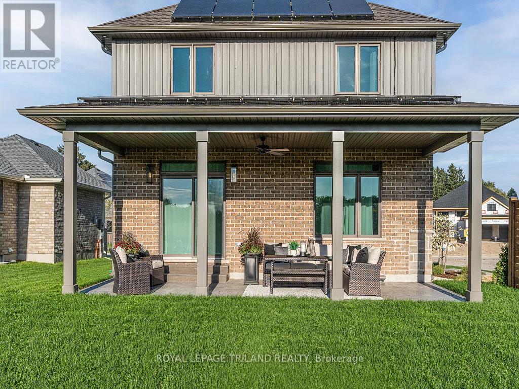 31 Snowy Owl Trail, Central Elgin, Ontario  N5R 0M6 - Photo 14 - X12686162