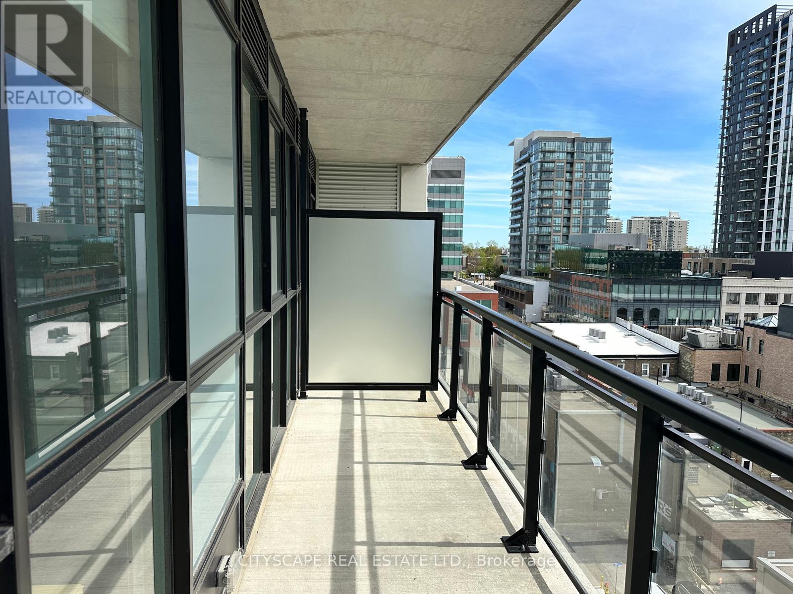 804 - 60 Charles Street, Kitchener, Ontario  N2G 0C9 - Photo 10 - X12685810