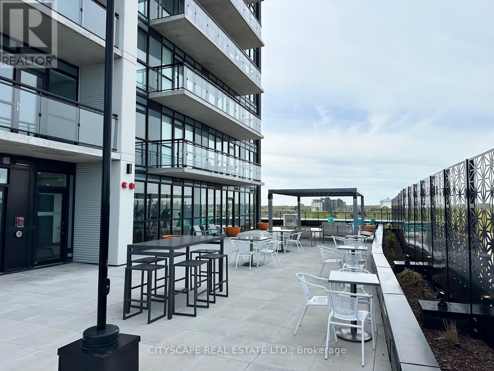 804 - 60 Charles Street, Kitchener, Ontario  N2G 0C9 - Photo 14 - X12685810