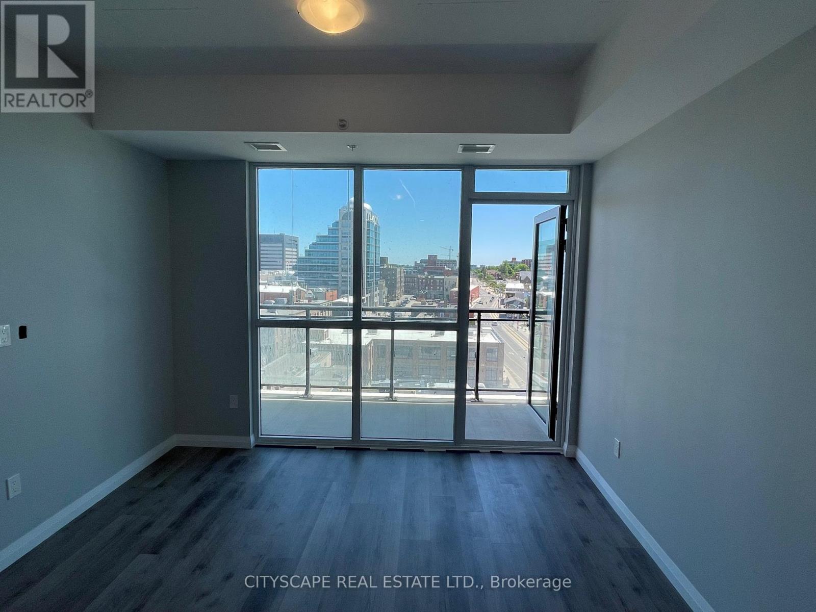 804 - 60 Charles Street, Kitchener, Ontario  N2G 0C9 - Photo 6 - X12685810