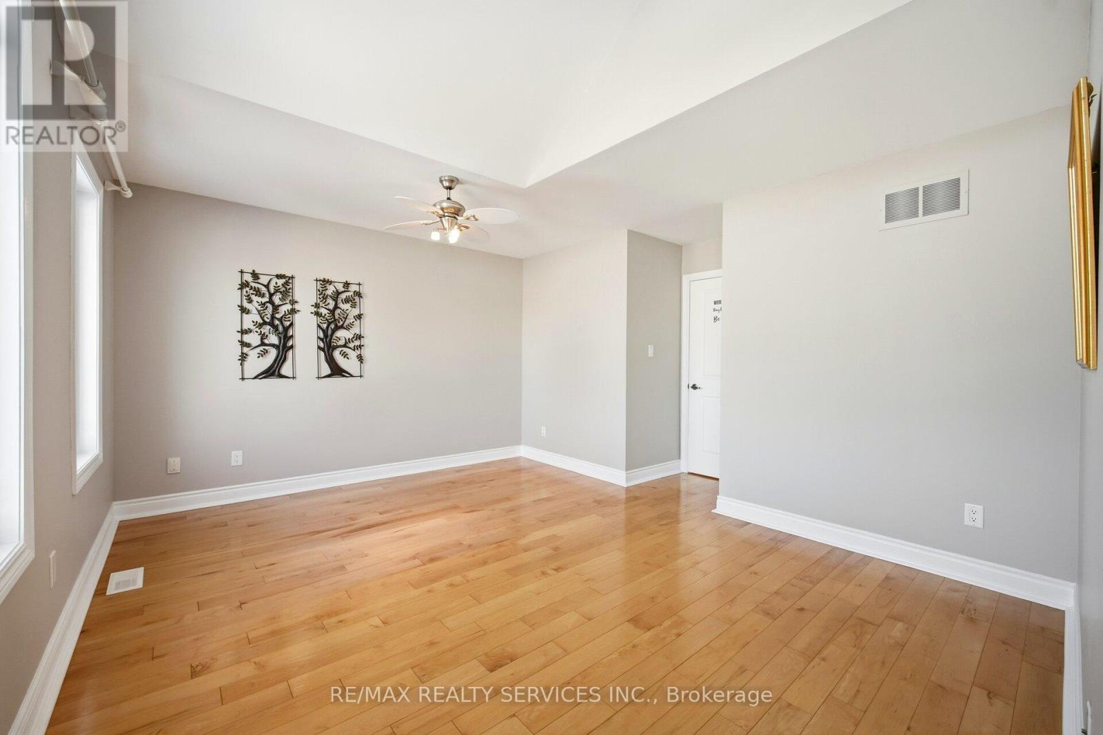 47 Brookhaven Crescent, East Garafraxa, Ontario  L9W 7M9 - Photo 37 - X12685870