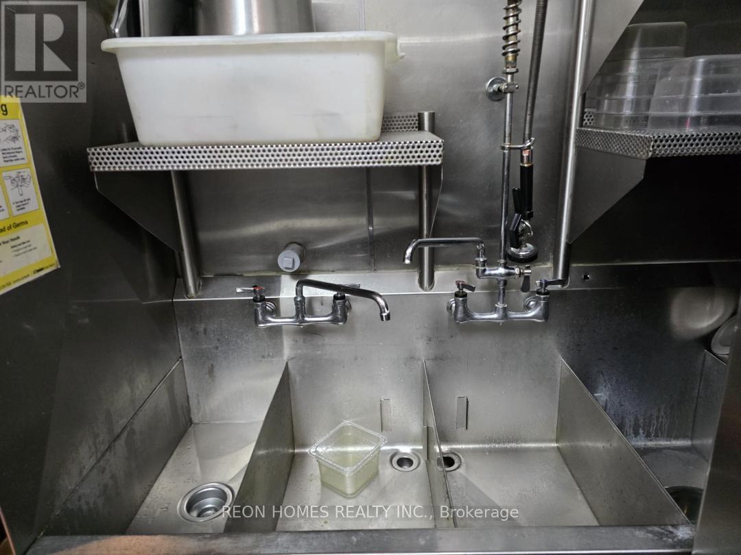 #428 - 1571 Sandhurst Circle, Toronto, Ontario  M1V 1V2 - Photo 13 - E12648000