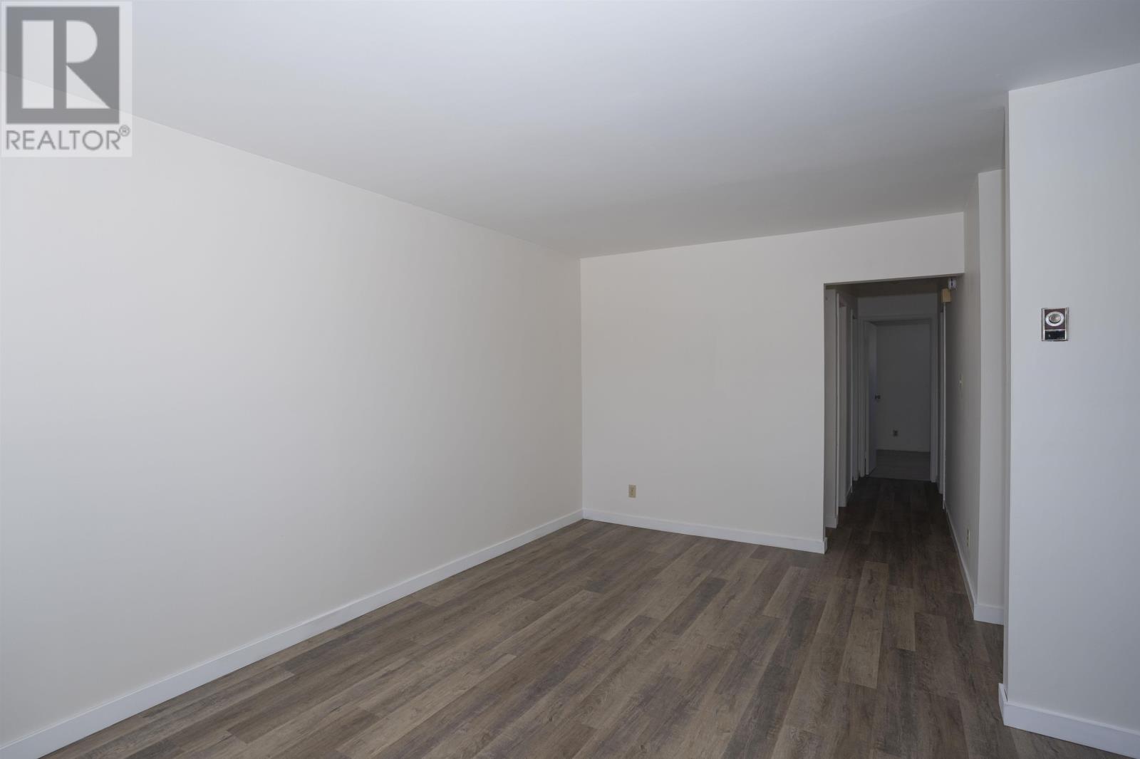 137 Huron Cres, Thunder Bay, Ontario  P7A 3K3 - Photo 4 - TB2600017