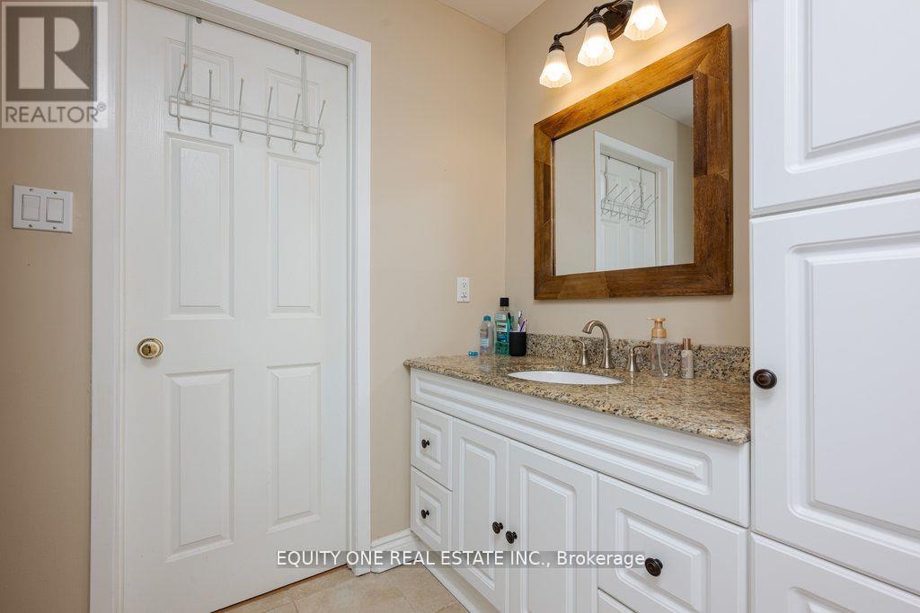 2557 Flannery Drive, Ottawa, Ontario  K1V 9R5 - Photo 29 - X12686106