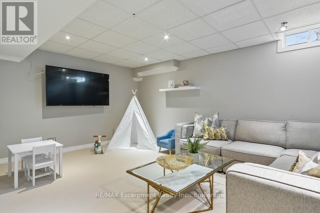 2301 Baronwood Drive, Oakville, Ontario  L6M 4Z6 - Photo 14 - W12685992