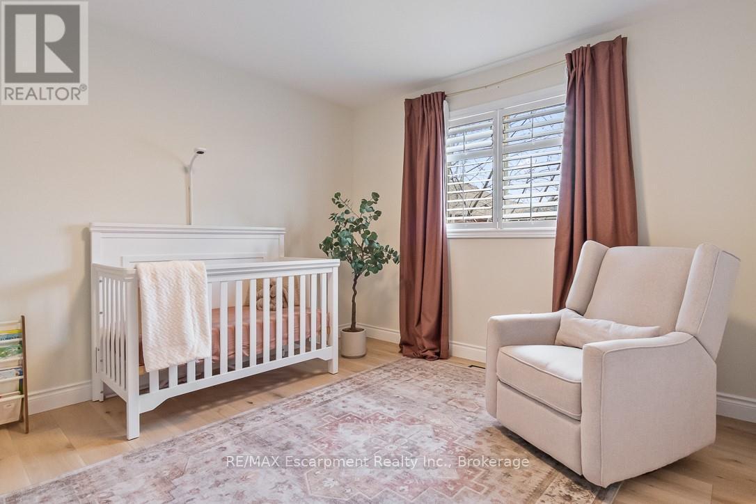 2301 Baronwood Drive, Oakville, Ontario  L6M 4Z6 - Photo 24 - W12685992