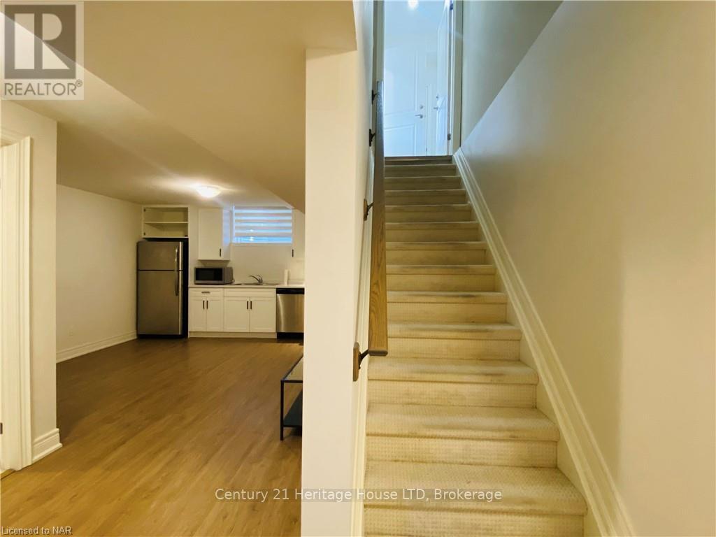 14 Overholt Drive, Thorold, Ontario  L0S 1K0 - Photo 33 - X12685952