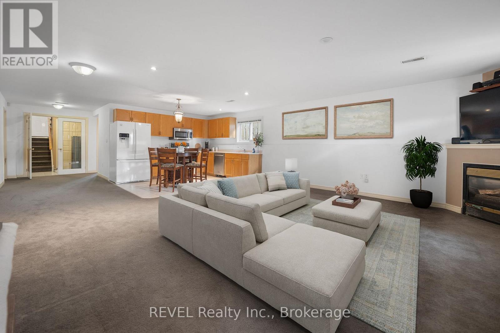 7880 Ascot Circle, Niagara Falls, Ontario  L2H 3E4 - Photo 10 - X12686042