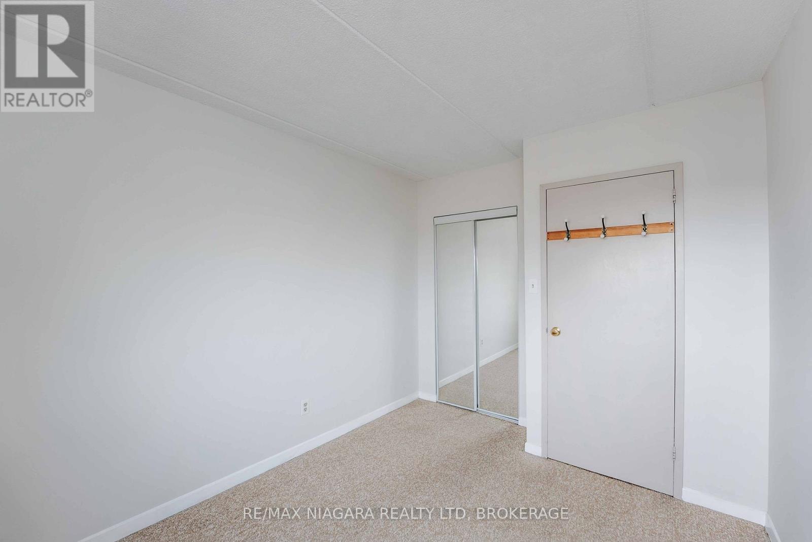 410 - 198 Scott Street, St. Catharines, Ontario  L2N 5T3 - Photo 27 - X12686050