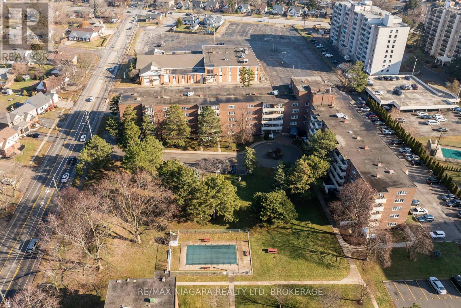 410 - 198 Scott Street, St. Catharines, Ontario  L2N 5T3 - Photo 30 - X12686050