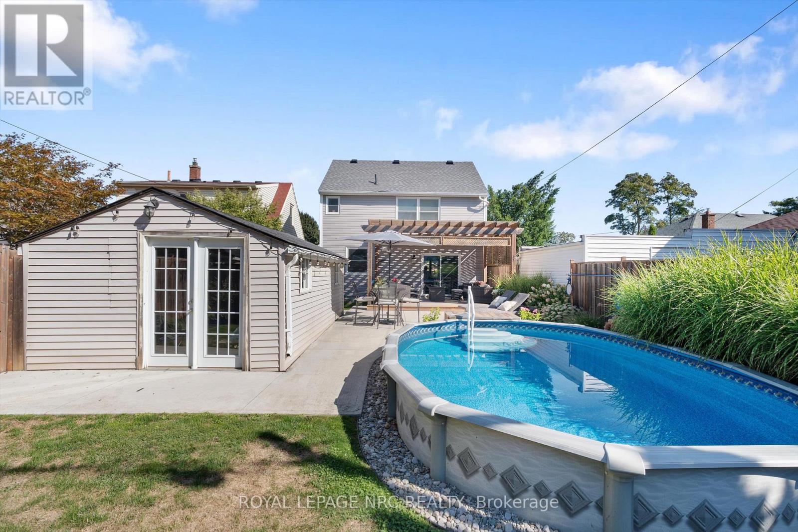 110 St. Patrick Street, St. Catharines (Downtown), Ontario  L2R 1K5 - Photo 33 - X12686076