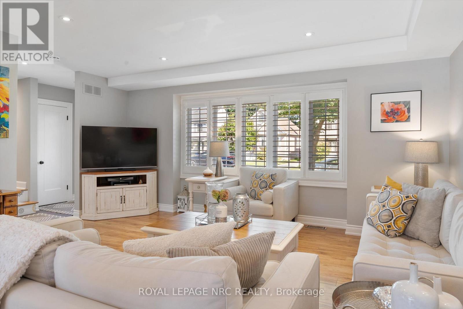 110 St. Patrick Street, St. Catharines (Downtown), Ontario  L2R 1K5 - Photo 8 - X12686076