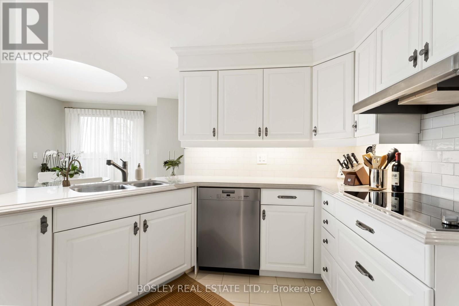 2603 - 701 Geneva Street, St. Catharines, Ontario  L2N 7H9 - Photo 17 - X12686082