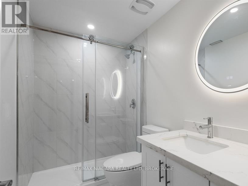 Lower - 8 Hopkins Street, Thorold, Ontario  L2V 0E6 - Photo 12 - X12686126