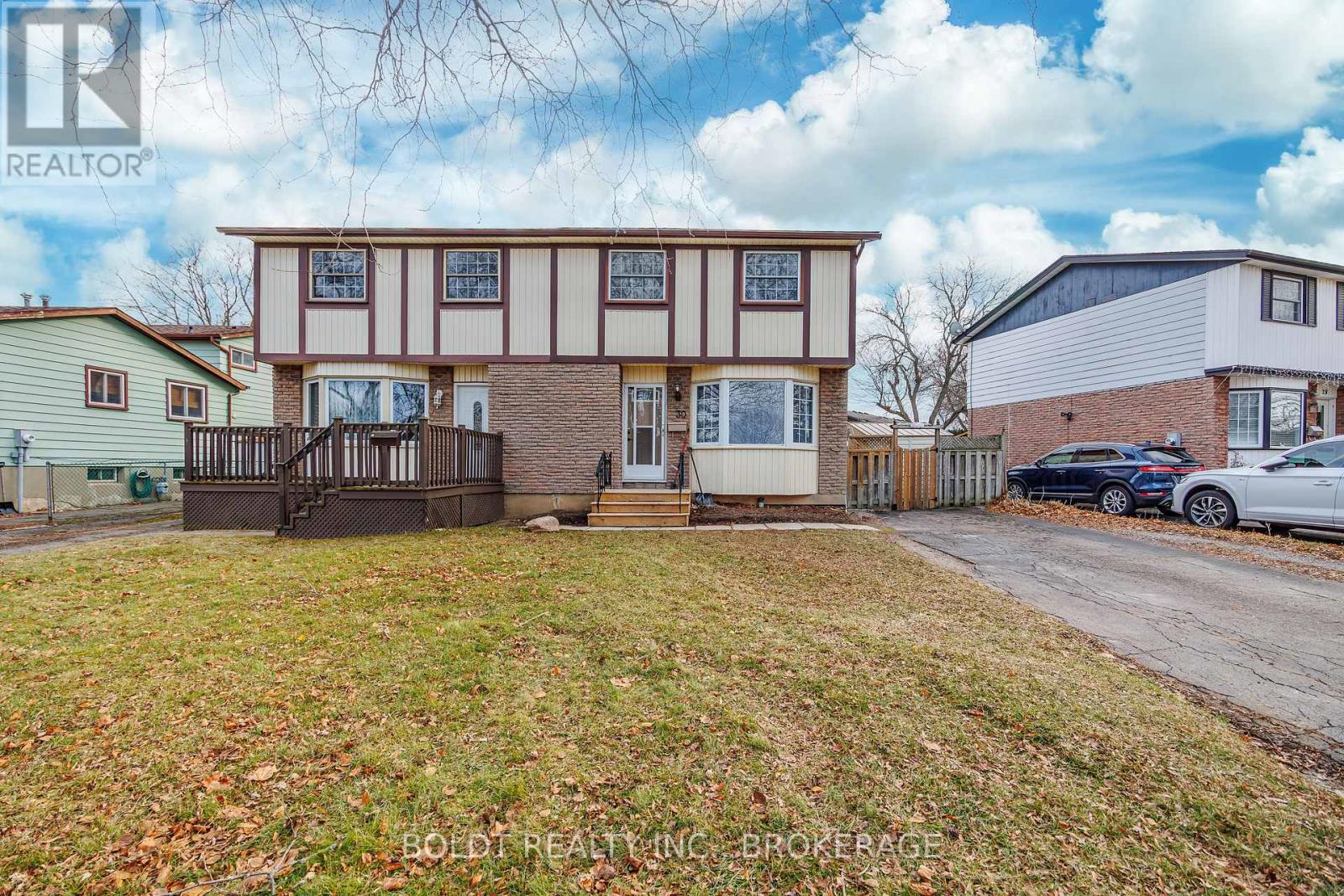 30 LAFAYETTE DRIVE, St. Catharines, Ontario