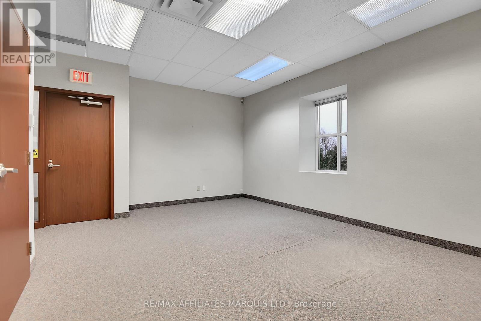 350 - 55 Water Street W, Cornwall, Ontario  K6J 1A1 - Photo 15 - X12686136