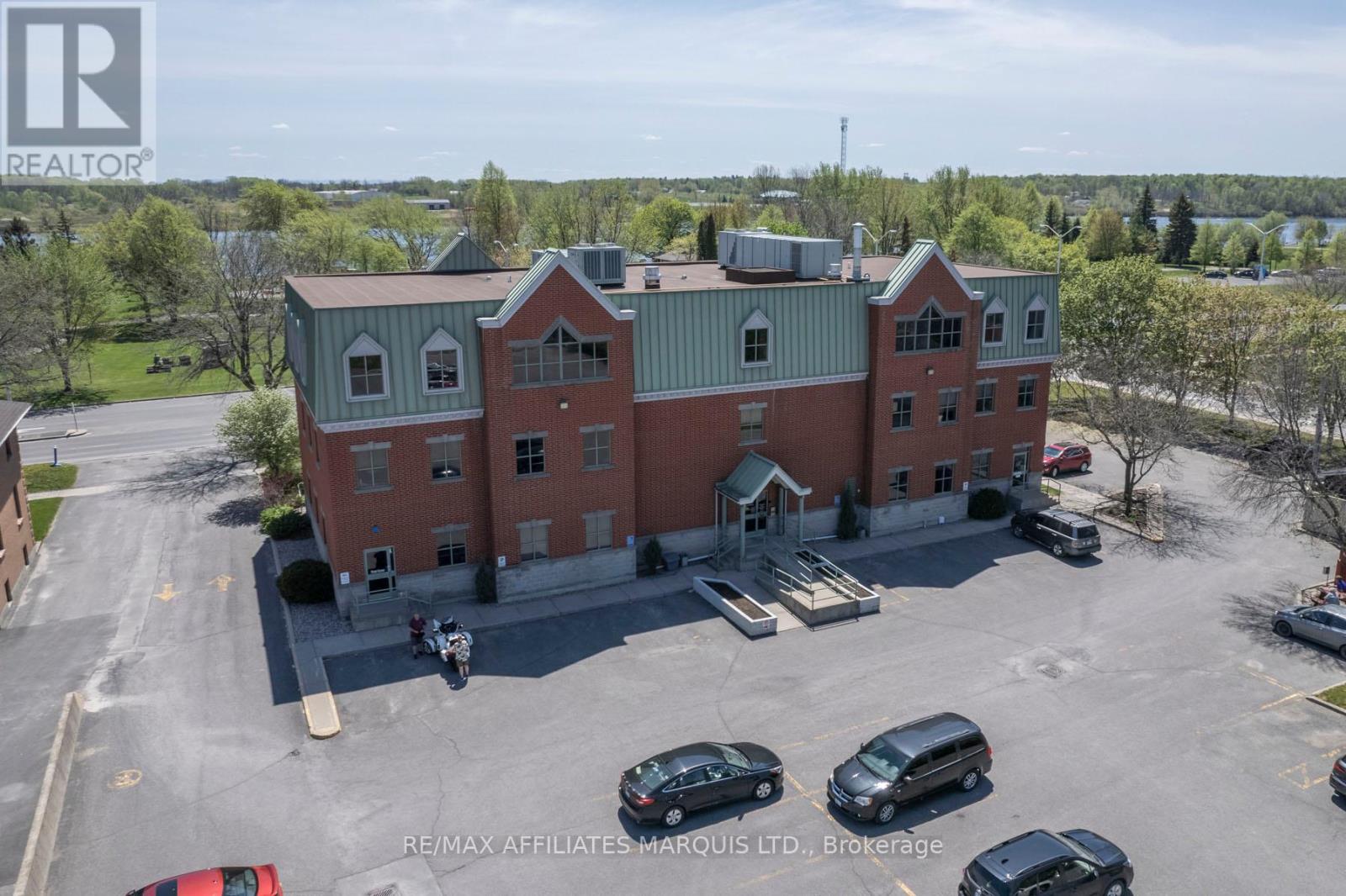 350 - 55 Water Street W, Cornwall, Ontario  K6J 1A1 - Photo 4 - X12686136