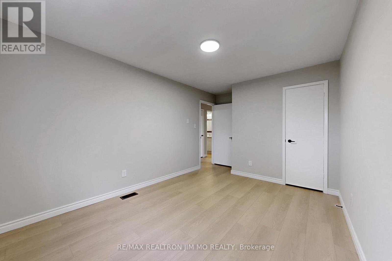 31 Angus Drive, Toronto, Ontario  M2J 2W9 - Photo 25 - C12686016