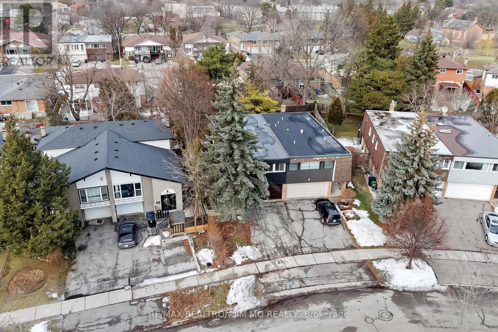 31 Angus Drive, Toronto, Ontario  M2J 2W9 - Photo 48 - C12686016