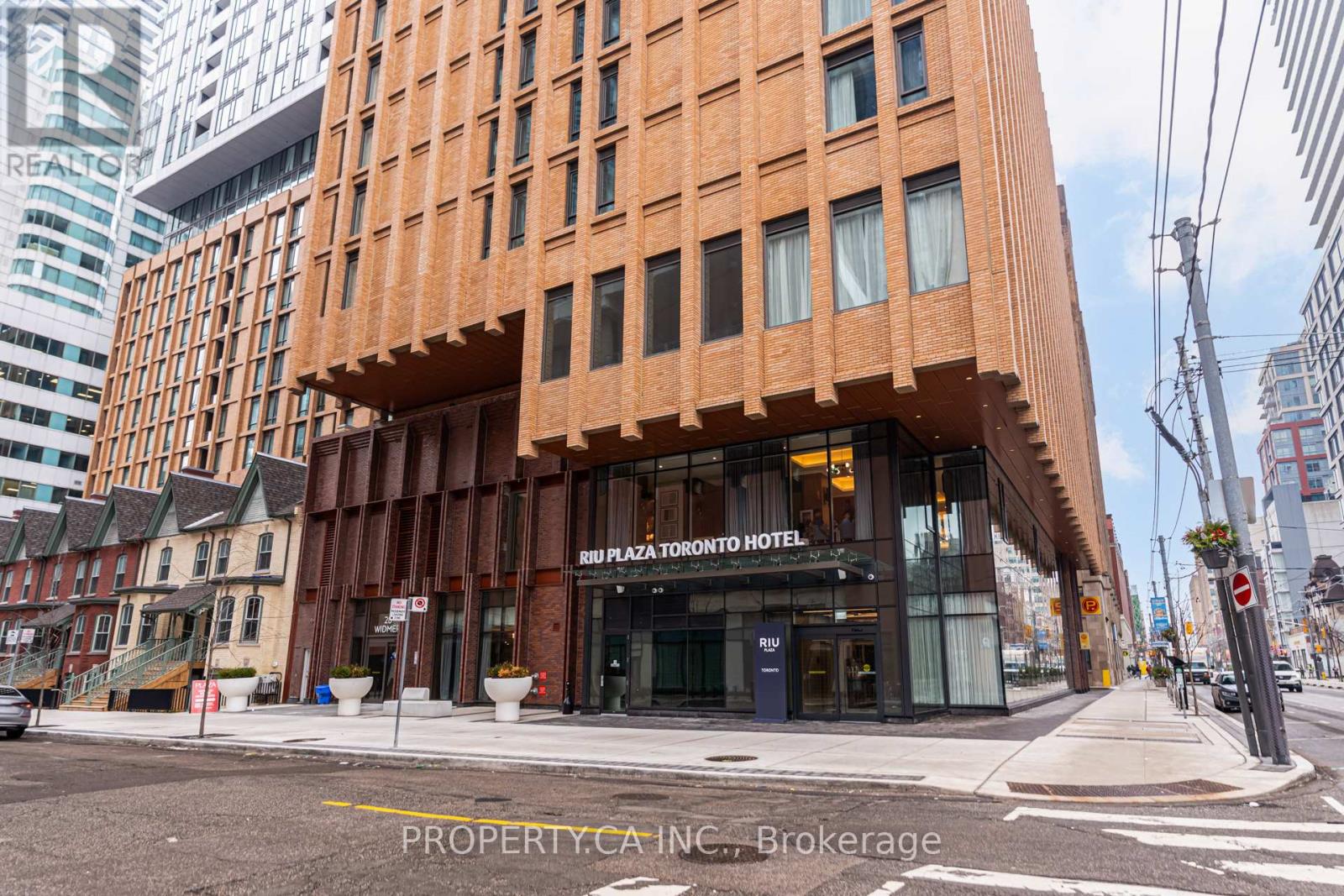 4127 - 28 Widmer Street, Toronto, Ontario  M5V 0T2 - Photo 1 - C12686094